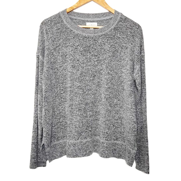 Lucky Brand Sweaters - Lucky Brand Women’s Gray Black Marbled Crewneck Soft Fuzzy Long Sleeve Sweater